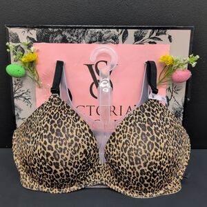 Victoria Secret Sexy Tee Smooth Wireless Push Up Bra 38C Leopard